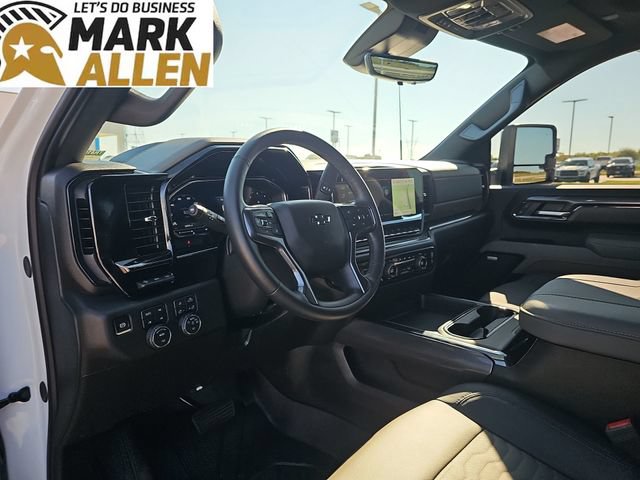 Used 2025 Chevrolet Silverado 2500 ZR2 w/ Technology Package AWD/4WD image 10
