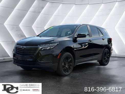 Used 2023 Chevrolet Equinox LS w/ LS Convenience Package AWD/4WD image 1