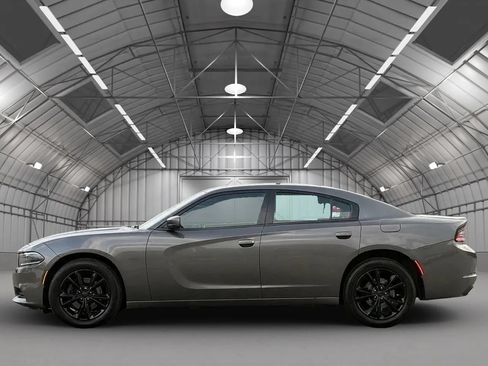 Used 2021 Dodge Charger SXT w/ Cold Weather Package AWD/4WD image 4
