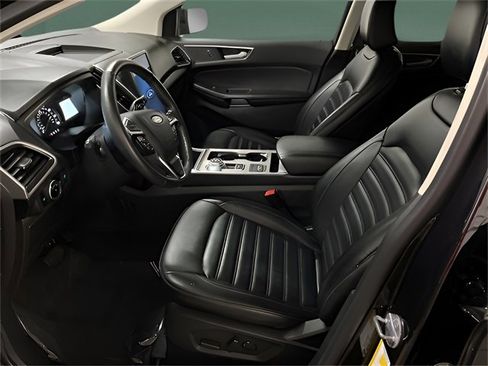Used 2024 Ford Edge SEL image 18