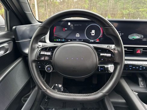 Used 2024 Hyundai Ioniq 6 SE image 18