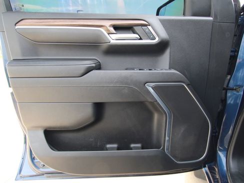 Used 2023 Chevrolet Silverado 1500 LT image 34