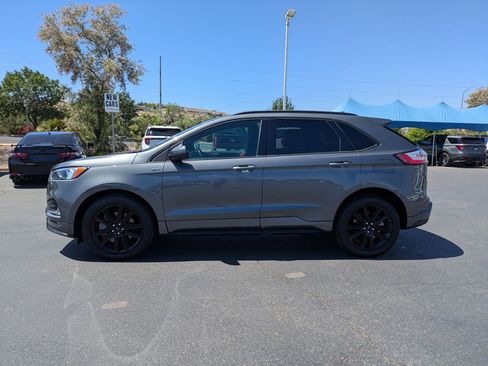 Certified 2022 Ford Edge ST-Line AWD/4WD image 9