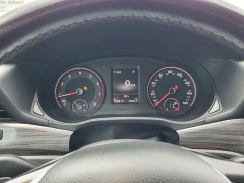 Used 2020 Volkswagen Passat 2.0T R-Line image 5