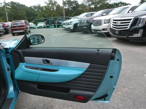 Used 2002 Ford Thunderbird RWD image 22