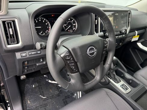 New 2026 Nissan Frontier SV w/ SV Convenience Package AWD/4WD image 13