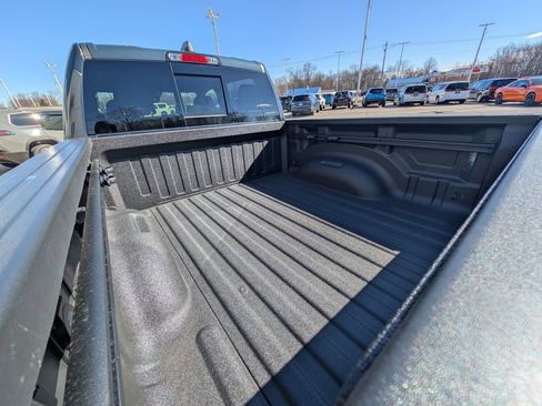 New 2026 RAM 1500 Big Horn AWD/4WD image 13