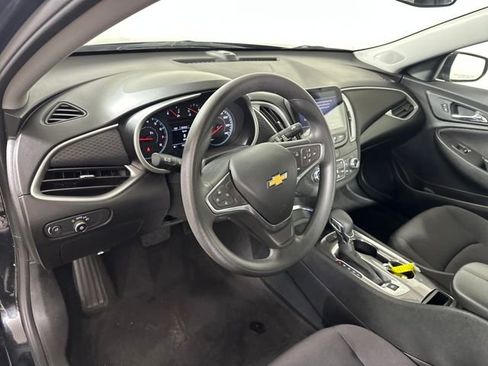 Used 2022 Chevrolet Malibu LT image 13