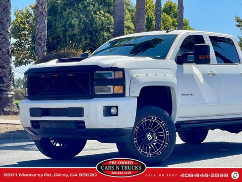 Used 2018 Chevrolet Silverado 2500 LT w/ Z71 Package, Off-Road AWD/4WD image 20