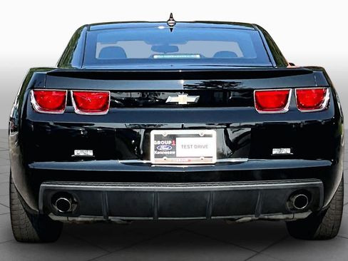 Used 2013 Chevrolet Camaro LS RWD image 4
