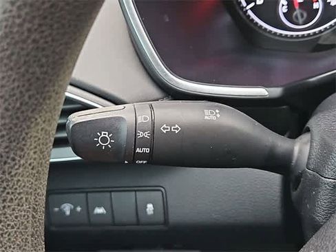 Used 2022 Hyundai Santa Fe SEL image 26