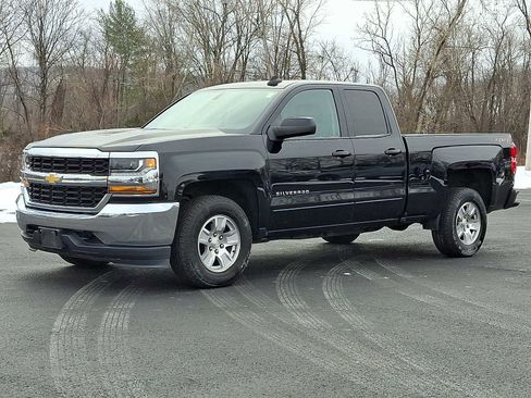 Used 2018 Chevrolet Silverado 1500 LT image 3