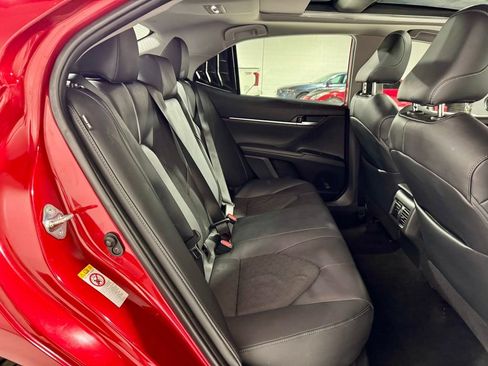 Used 2019 Toyota Camry XSE image 26