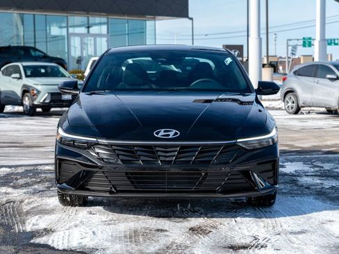 New 2026 Hyundai Elantra SEL Sport image 2