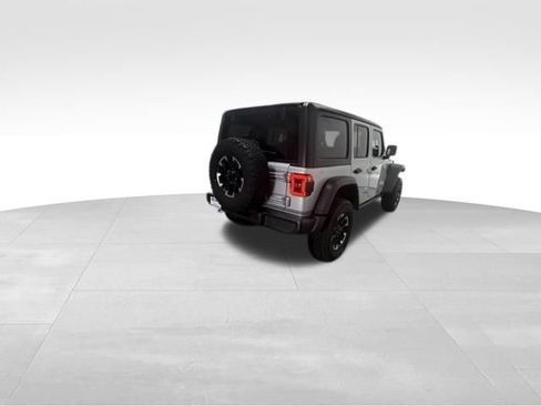 Used 2024 Jeep Wrangler Unlimited Rubicon 4xe AWD/4WD image 7