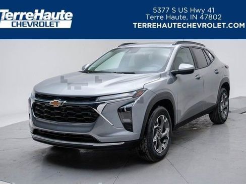 New 2026 Chevrolet Trax LT w/ Driver Confidence Package FWD image 1