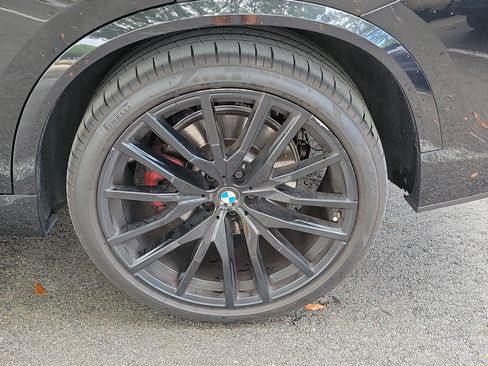 Used 2022 BMW X5 sDrive40i w/ M Sport Package RWD image 7