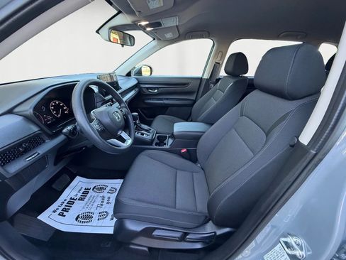 Used 2026 Honda CR-V LX image 9
