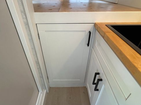 Used 2023 Mercedes-Benz Sprinter 2500 image 47