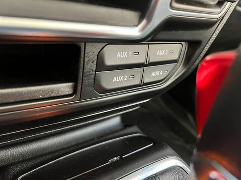 Used 2020 Jeep Wrangler Sport image 30