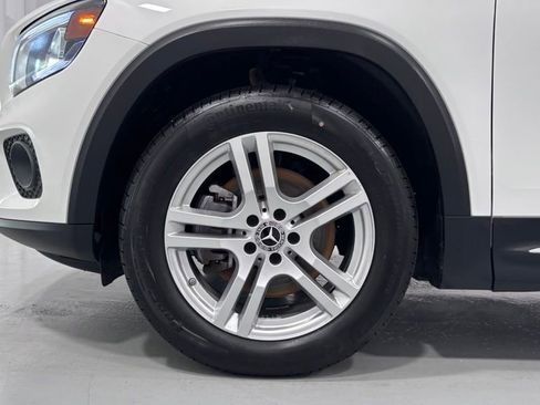 Certified 2023 Mercedes-Benz GLB 250 4MATIC image 30