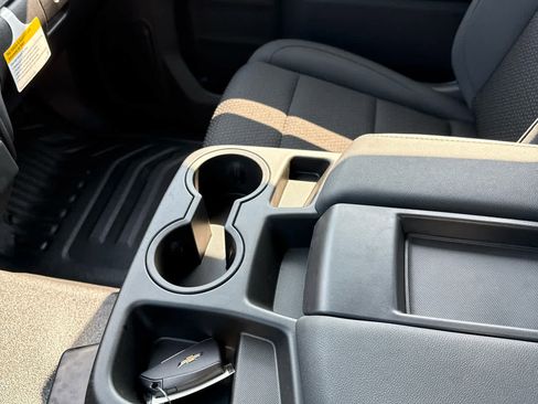 New 2025 Chevrolet Silverado 1500 W/T w/ WT Value Package image 25