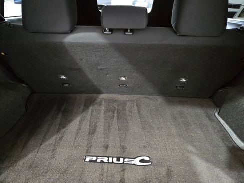Used 2015 Toyota Prius C One FWD image 10