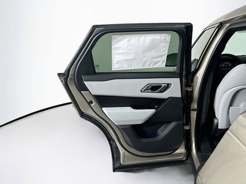 New 2026 Land Rover Range Rover Velar Dynamic SE image 22