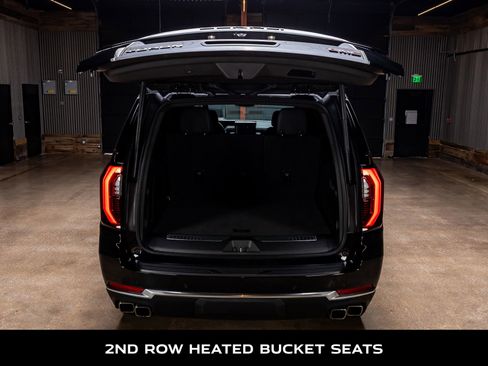 Used 2026 GMC Yukon XL Denali w/ Sun & Power Step Package AWD/4WD image 9