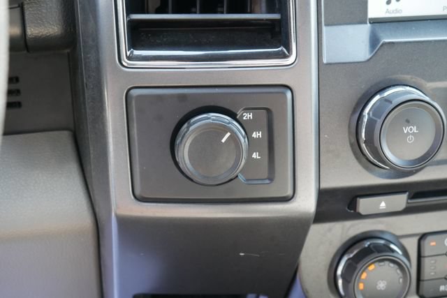 Used 2018 Ford F150 XLT w/ Equipment Group 302A Luxury AWD/4WD image 21