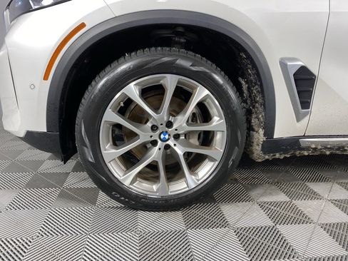 Certified 2024 BMW X5 xDrive40i w/ Parking Assistance Package image 9