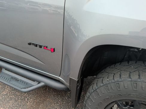Used 2022 GMC Canyon AT4 AWD/4WD image 7