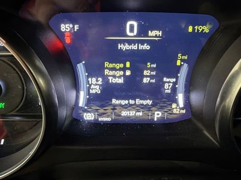 Used 2023 Jeep Wrangler Unlimited Rubicon 4xe AWD/4WD image 33