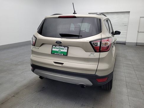 Used 2018 Ford Escape SE w/ SE Sync 3 Package FWD image 7