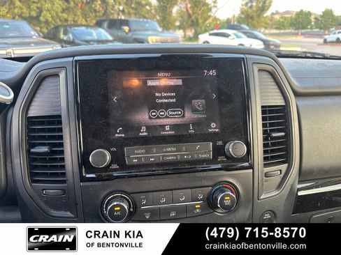 Used 2022 Nissan Titan SV AWD/4WD image 24