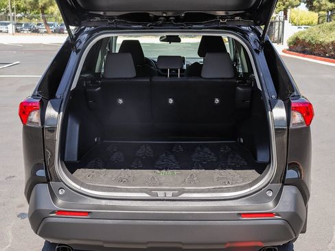 Certified 2023 Toyota RAV4 AWD Hybrid image 31