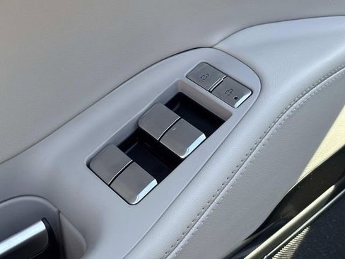 New 2026 Lincoln Navigator Reserve w/ Jet Appearance Package AWD/4WD image 20
