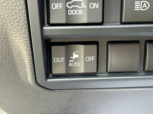 Used 2025 Toyota Sequoia 1794 Edition image 33