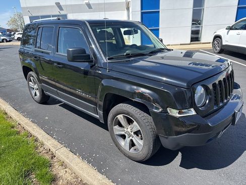 Used 2017 Jeep Patriot High Altitude image 7