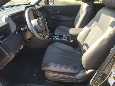 Used 2026 Subaru Outback Limited AWD/4WD image 20