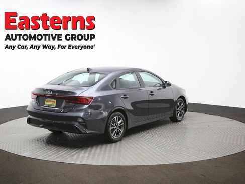 Used 2023 Kia Forte LXS image 39