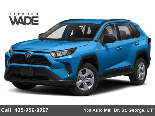 Used 2021 Toyota RAV4 LE AWD/4WD image 1