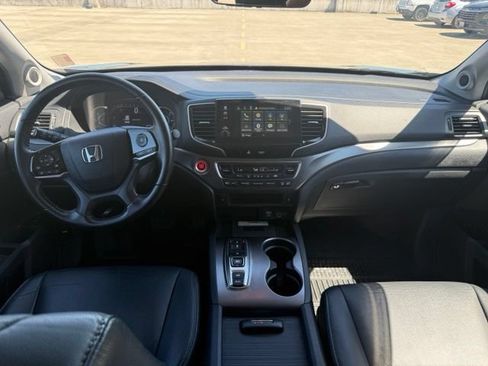 Used 2021 Honda Pilot Special Edition image 11
