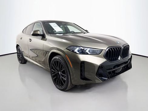 Used 2024 BMW X6 xDrive40i w/ M Sport Professional Package AWD/4WD image 3