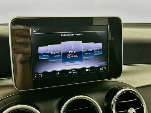 Used 2019 Mercedes-Benz GLC 300 image 15
