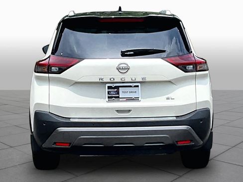 Used 2023 Nissan Rogue SL FWD image 8