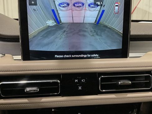 Used 2023 Lincoln Aviator 2WD image 20