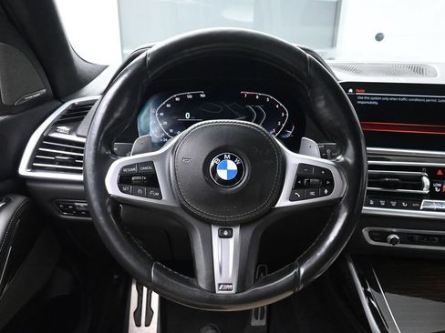 Used 2021 BMW X7 xDrive40i w/ M Sport Package AWD/4WD image 27
