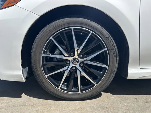 Certified 2023 Toyota Camry SE FWD image 11