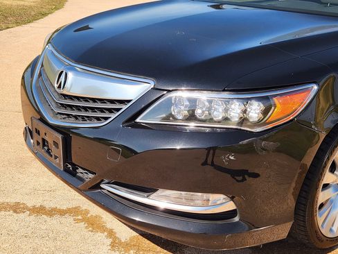 Used 2014 Acura RLX w/ Technology Package FWD image 10